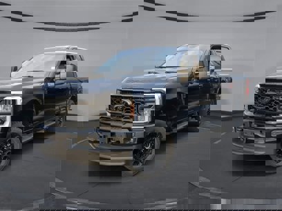 New 2025 Ford F250 XLT w/ Black Appearance Package