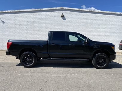 Used 2019 Nissan Titan SV w/ SV Convenience Package
