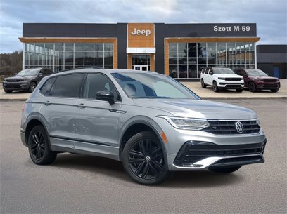 Used 2022 Volkswagen Tiguan SE R-Line