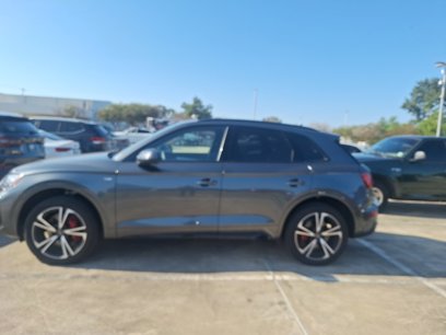 Used 2025 Audi Q5 2.0T Premium Plus