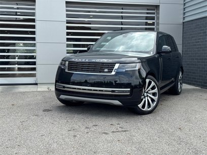 New 2025 Land Rover Range Rover SE