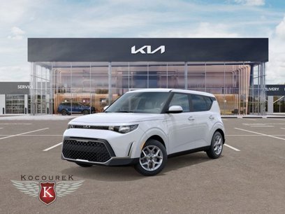 New 2025 Kia Soul LX