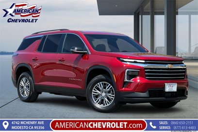 New 2025 Chevrolet Traverse LT