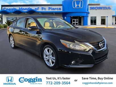 Used 2017 Nissan Altima 3.5 SL w/ 3.5 Technology Package