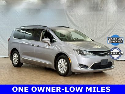 Used 2017 Chrysler Pacifica Touring-L