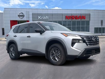 New 2025 Nissan Rogue S