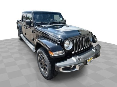 Used 2023 Jeep Gladiator Overland w/ Popular Equipment Package
