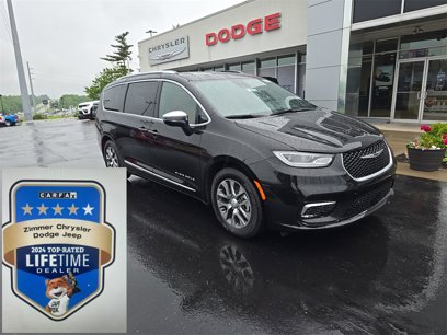 New 2025 Chrysler Pacifica Pinnacle