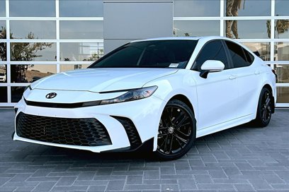 Used 2025 Toyota Camry SE
