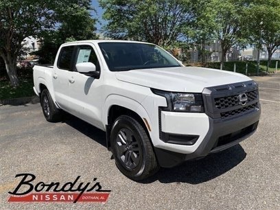New 2025 Nissan Frontier SV