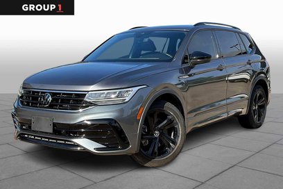Used 2023 Volkswagen Tiguan SE R-Line
