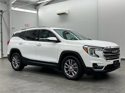 Used 2024 GMC Terrain SLT