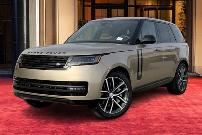 New 2025 Land Rover Range Rover SE