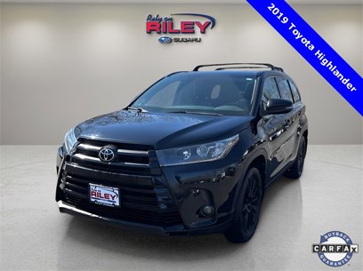 Used 2019 Toyota Highlander SE