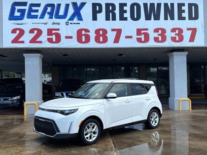 Used 2023 Kia Soul LX w/ Option Group 015