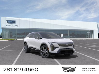New 2025 Cadillac Optiq Luxury 1