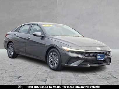 Certified 2024 Hyundai Elantra SEL