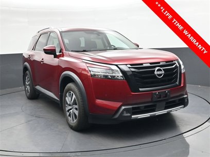 Used 2022 Nissan Pathfinder SL w/ SL Black Package