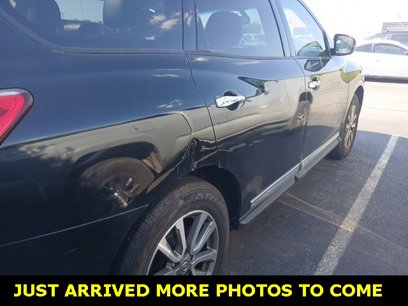 Used 2016 Nissan Pathfinder SL w/ SL Premium Package