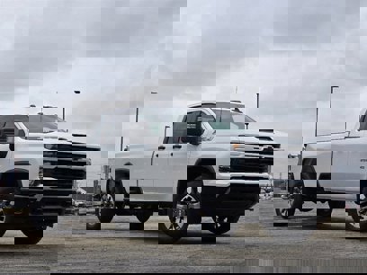 New 2025 Chevrolet Silverado 2500 Custom w/ Custom Value Package