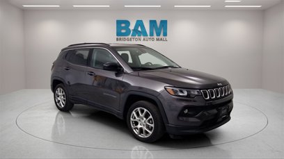 Used 2022 Jeep Compass Latitude
