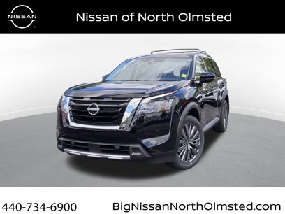 New 2025 Nissan Pathfinder SL w/ SL Premium Package
