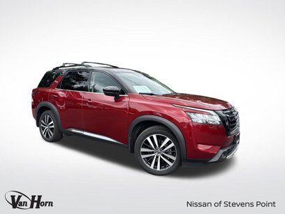 Used 2023 Nissan Pathfinder Platinum w/ Black Appearance Package