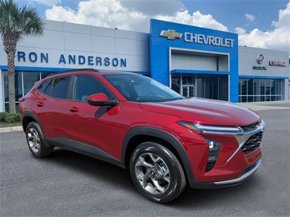 New 2025 Chevrolet Trax LT w/ Driver Confidence Package