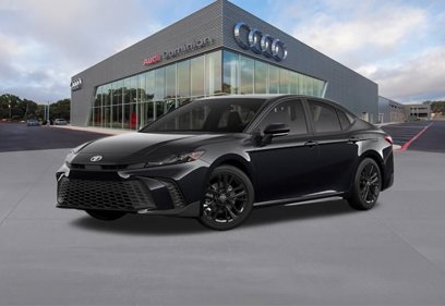 Used 2025 Toyota Camry SE