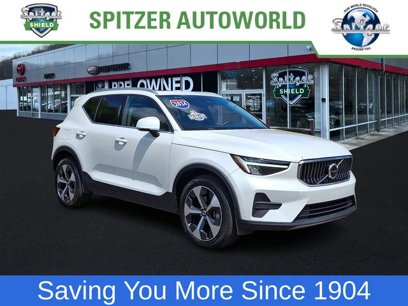 Used 2024 Volvo XC40 B5 Core