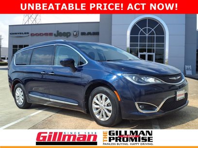 Used 2018 Chrysler Pacifica Touring-L