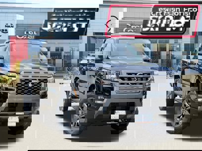New 2025 Nissan Frontier SV