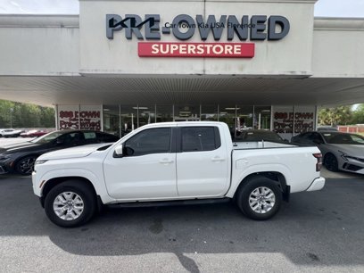 Used 2022 Nissan Frontier SV w/ Technology Package