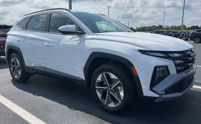 New 2025 Hyundai Tucson SEL