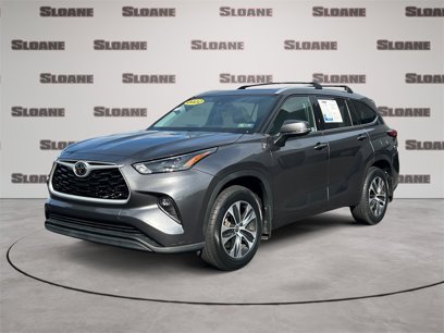 Used 2022 Toyota Highlander XLE