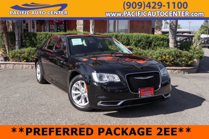 Used 2022 Chrysler 300 Touring
