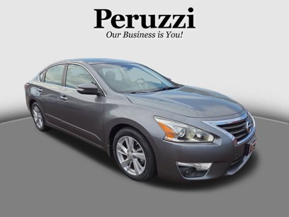Used 2015 Nissan Altima 2.5 SV w/ Convenience Package