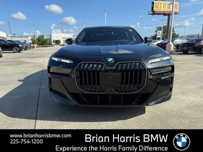 New 2025 BMW 760i xDrive w/ Executive Package