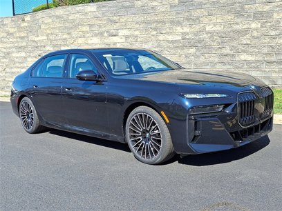 New 2025 BMW 760i xDrive w/ Executive Package