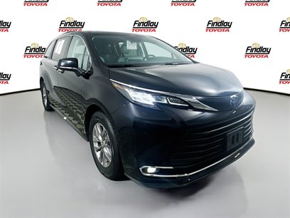 Certified 2023 Toyota Sienna XLE