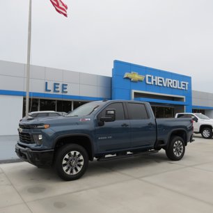 Used 2024 Chevrolet Silverado 2500 Custom w/ Custom Value Package