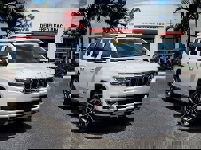 Used 2023 Jeep Wagoneer Series III w/ Premium Group I