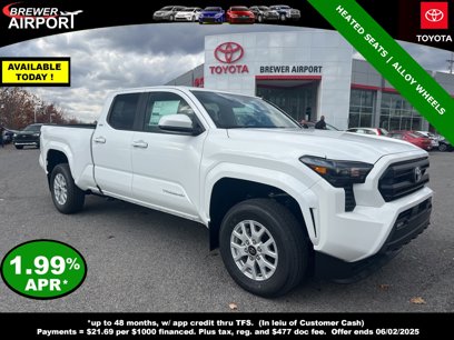 New 2024 Toyota Tacoma SR5