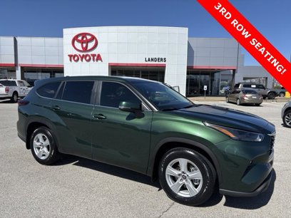 Used 2024 Toyota Highlander LE