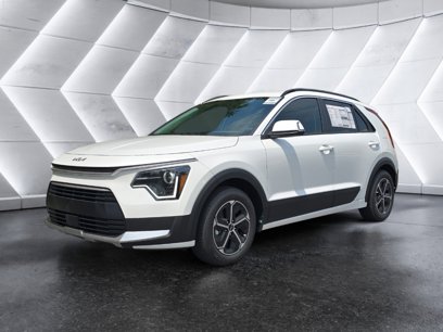 New 2025 Kia Niro EX
