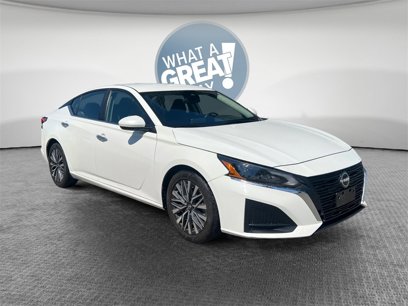 Used 2023 Nissan Altima 2.5 SV