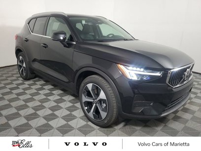 New 2025 Volvo XC40 B5 Core w/ Protection Package Premier
