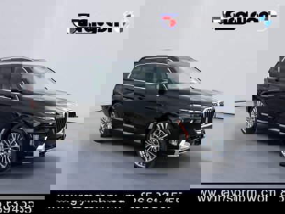 New 2026 BMW X7 xDrive40i w/ Executive Package