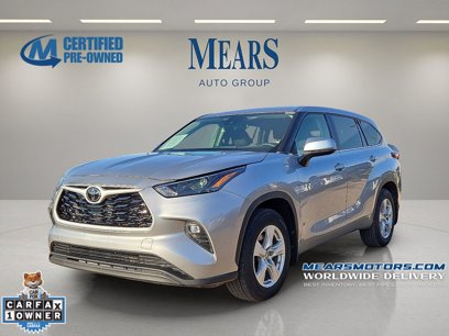 Used 2024 Toyota Highlander LE