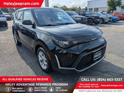 Used 2023 Kia Soul LX w/ Option Group 015